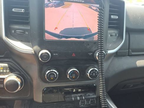 Used 2019 RAM 1500 Big Horn AWD/4WD image 13