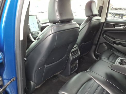Used 2022 Ford Edge SEL AWD/4WD image 10
