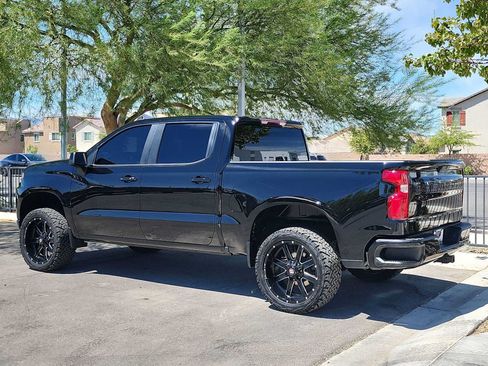 Used 2022 Chevrolet Silverado 1500 RST AWD/4WD image 6