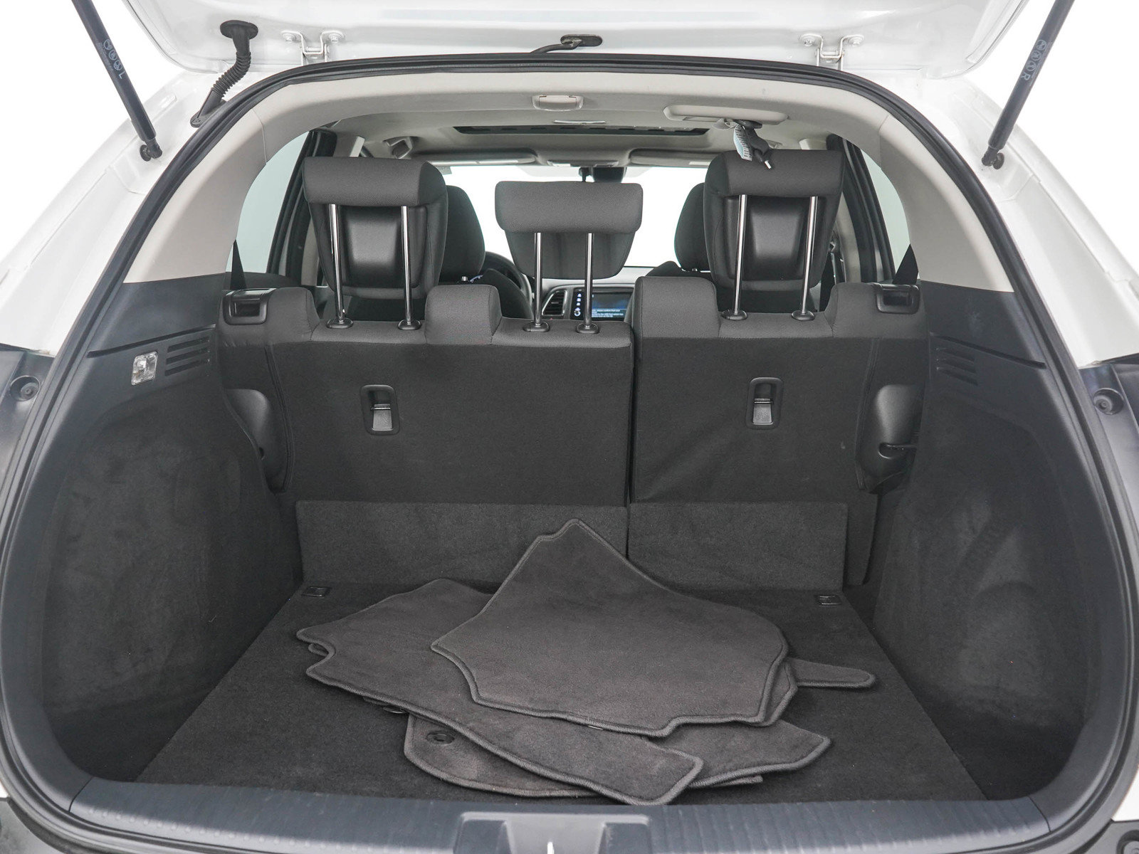 Used 2021 Honda HR-V EX image 9