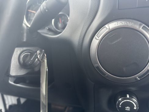 Used 2017 Jeep Wrangler Unlimited Sport w/ Quick Order Package 24S image 15