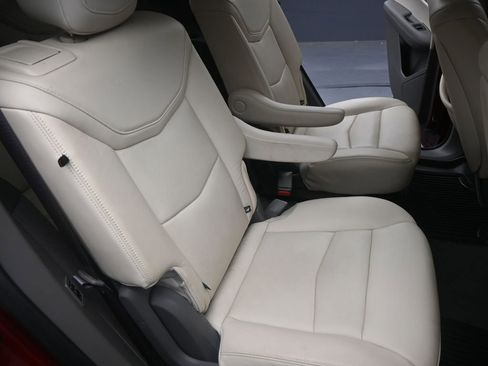 Used 2020 Cadillac XT6 Premium Luxury image 20