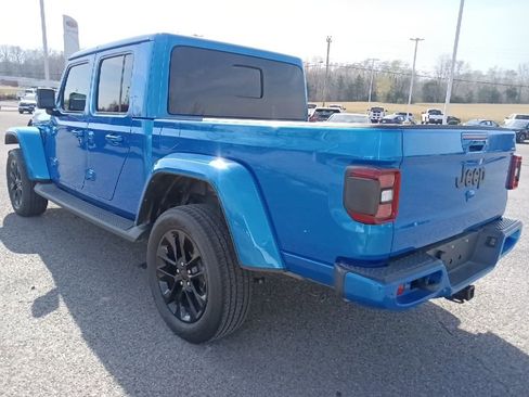 Used 2022 Jeep Gladiator Overland image 5