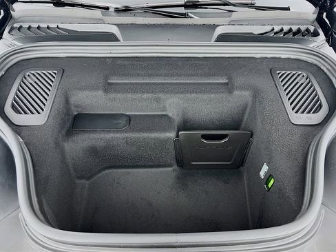 New 2026 Porsche Macan 4 Electric AWD/4WD image 32