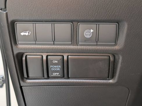 Used 2021 Nissan Armada SL RWD image 24