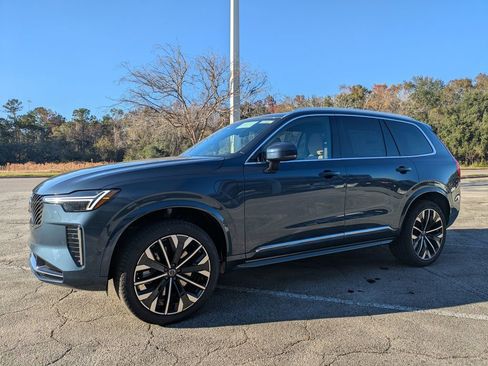 New 2026 Volvo XC90 T8 Plus w/ Protection Package Premier AWD/4WD image 2