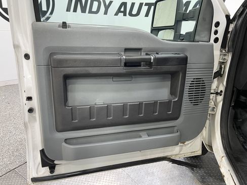 Used 2013 Ford F250 XL w/ PWR Equipment Group AWD/4WD image 11
