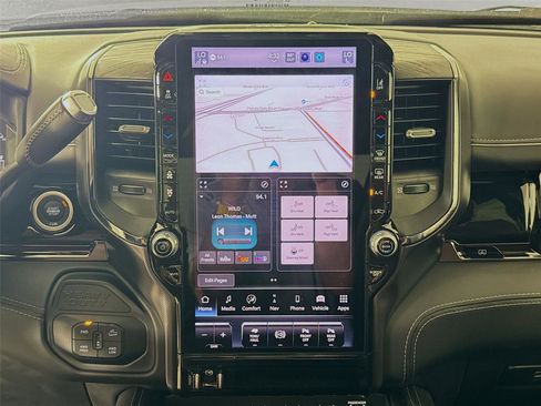 Used 2025 RAM 2500 Limited image 7