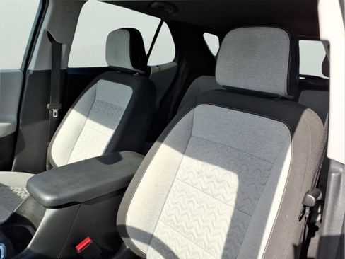 Used 2023 Chevrolet Equinox LT image 15