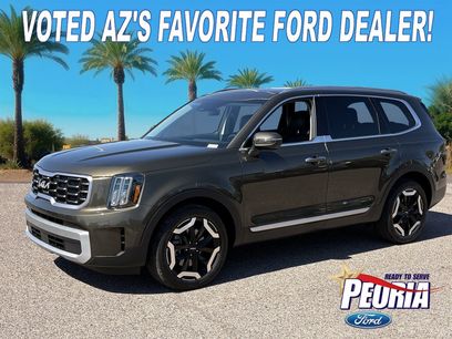 Used 2025 Kia Telluride S