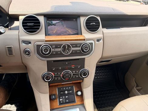 Used 2016 Land Rover LR4 HSE AWD/4WD image 35