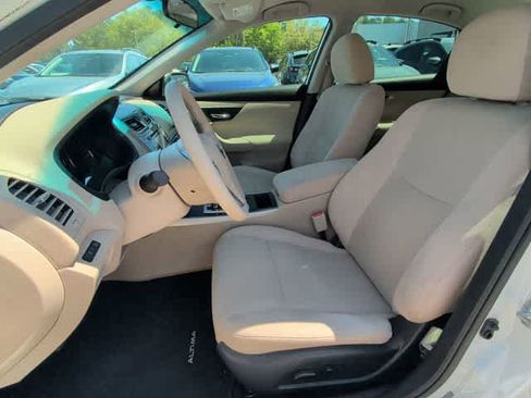 Used 2015 Nissan Altima 2.5 S w/ Power Driver Seat Package image 14