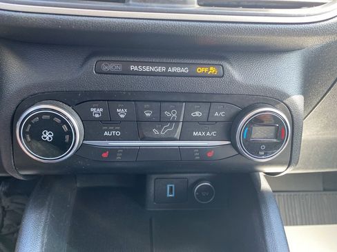 Used 2020 Ford Escape SE AWD/4WD image 32