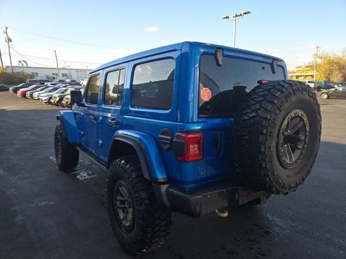 Used 2025 Jeep Wrangler Unlimited Rubicon 392 image 7
