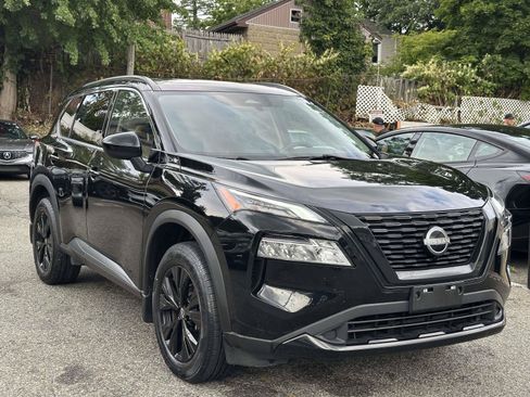Used 2023 Nissan Rogue SV w/ SV Premium B Package AWD/4WD image 1