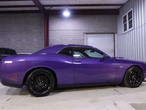 Used 2019 Dodge Challenger R/T Scat Pack w/ Shaker Package image 6