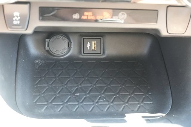 Used 2024 Toyota RAV4 XLE w/ Convenience Package AWD/4WD image 38