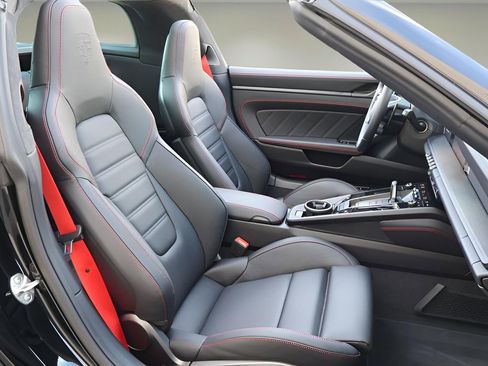 Used 2026 Porsche 911 Targa 4 GTS image 13