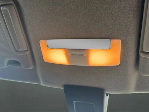 Used 2020 Nissan Kicks S FWD image 23