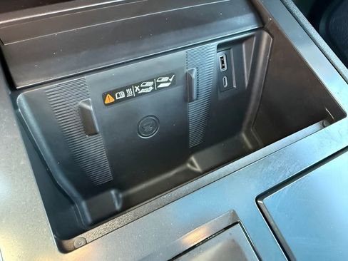Used 2024 GMC Hummer EV 3X w/ Extreme Off-Road Package AWD/4WD image 33