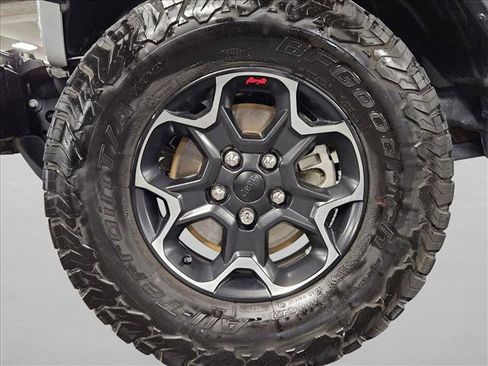 Used 2023 Jeep Wrangler Unlimited Rubicon image 22