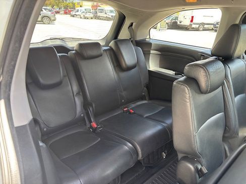 Used 2023 Honda Odyssey EX-L image 4