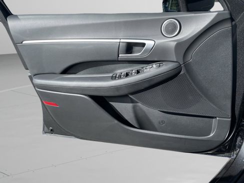 New 2026 Hyundai Sonata SEL FWD image 27