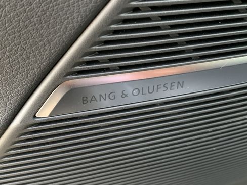 New 2026 Audi SQ8 Prestige image 8