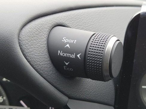 New 2025 Lexus ES 350 350 image 18