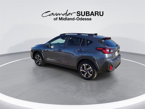 Used 2025 Subaru Crosstrek 2.0i Premium image 6