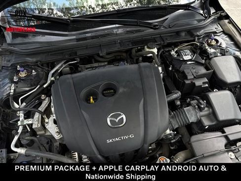 Used 2019 MAZDA MAZDA3 Hatchback w/ Premium Package FWD image 28