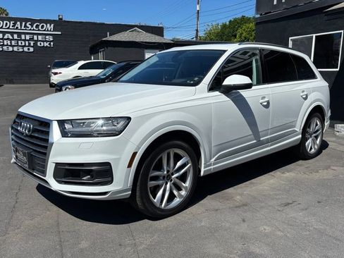 Used 2018 Audi Q7 3.0T Prestige w/ Prestige Package AWD/4WD image 15