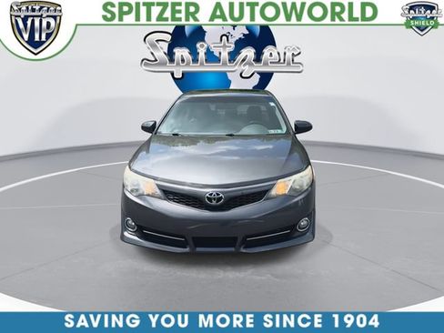Used 2012 Toyota Camry SE w/ Leather Pkg FWD image 4