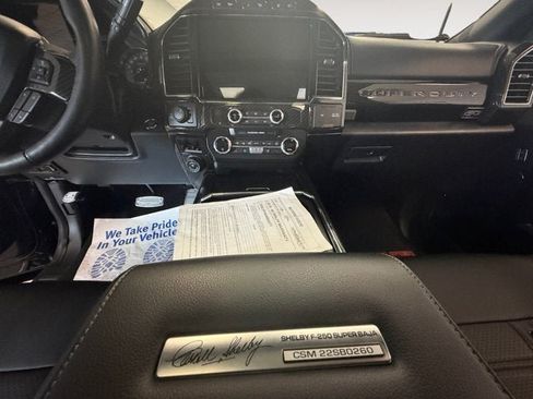 Used 2022 Ford F250 Lariat w/ Lariat Ultimate Package AWD/4WD image 11