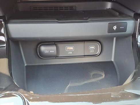 New 2025 Kia Seltos SX w/ SX Sunroof Package image 10