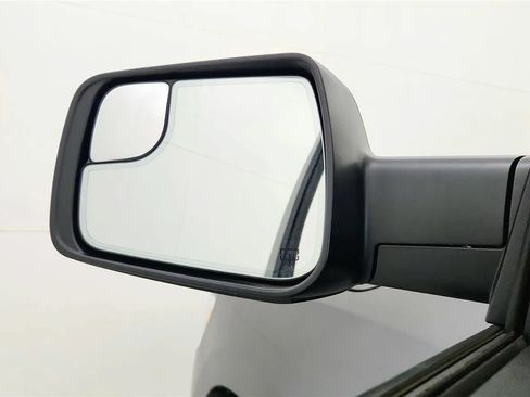 Used 2022 RAM 1500 Big Horn AWD/4WD image 30