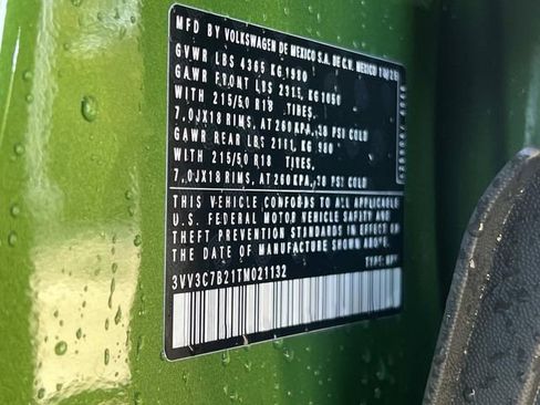 New 2026 Volkswagen Taos SE image 27