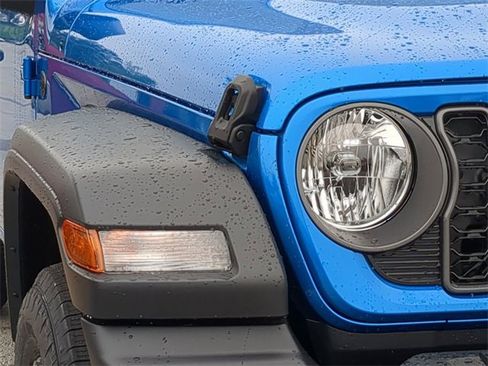 New 2025 Jeep Wrangler Sport S image 9