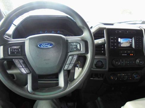 Used 2022 Ford F450 XL w/ Power Equipment Group image 6