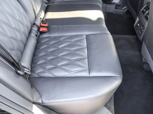 Used 2021 Nissan Rogue Platinum image 35