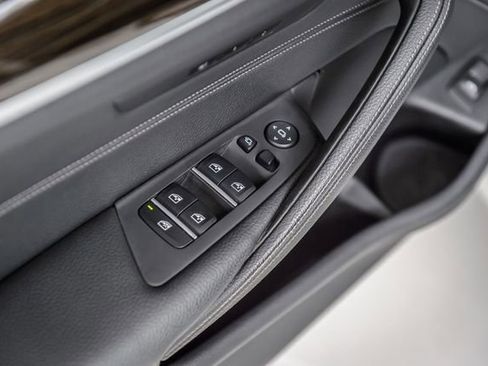 Used 2019 BMW 540i xDrive w/ Convenience Package AWD/4WD image 51