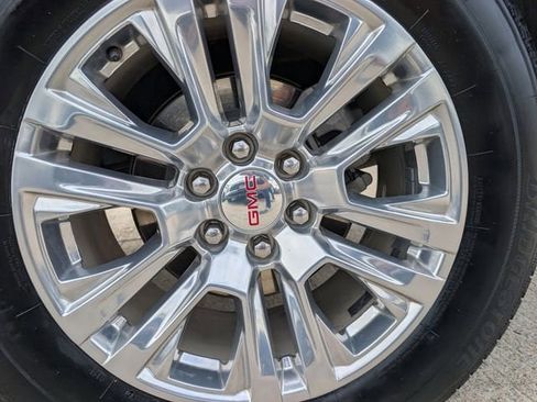 Certified 2023 GMC Sierra 1500 Denali image 7