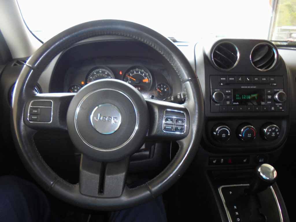 Used 2016 Jeep Patriot Sport w/ Power Value Group FWD image 6