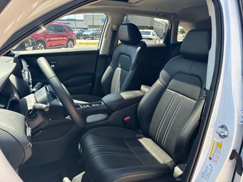 New 2026 Honda HR-V EX-L image 10