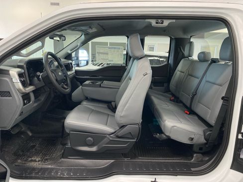 New 2026 Ford F250 XL w/ XL Driver Assist Package AWD/4WD image 12
