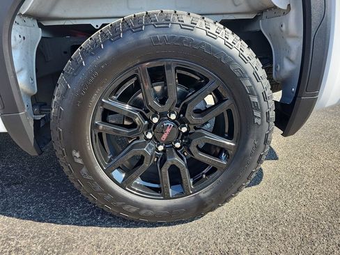 Certified 2024 GMC Sierra 1500 Elevation image 38