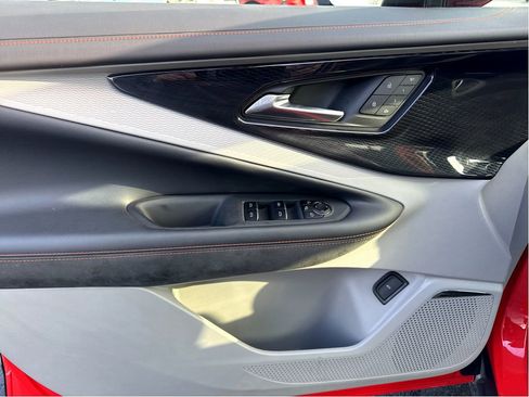 Used 2025 Chevrolet Blazer EV SS image 11