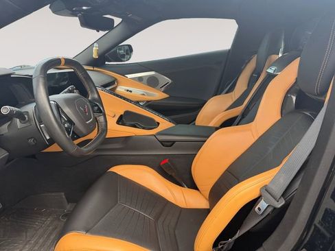 Used 2021 Chevrolet Corvette Stingray Preferred Cpe w/ Z51 Performance Package image 9