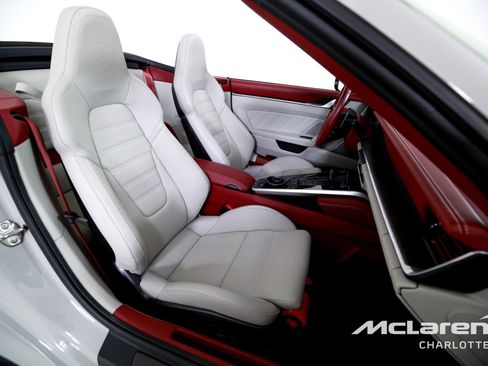 Used 2022 Porsche 911 Turbo S image 20