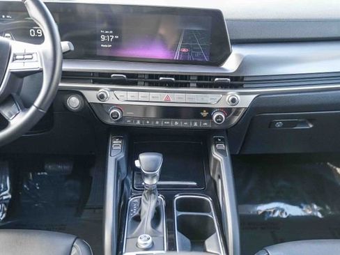 Certified 2023 Kia Telluride S w/ S Sunroof Package image 14